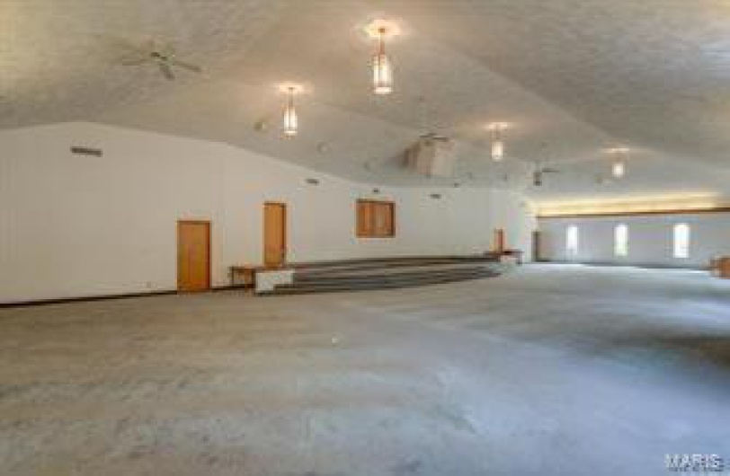 1010 Locust Street, Red Bud, Illinois 62278, ,Commercial Sale,For Sale,Locust,MAR23075311