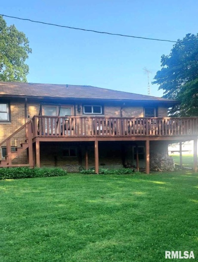 405 4TH Street, Rosiclare, Illinois 62982, 2 Bedrooms Bedrooms, 0 ,1 BathroomBathrooms,Residential,For Sale,4TH,0,RMAEB451826