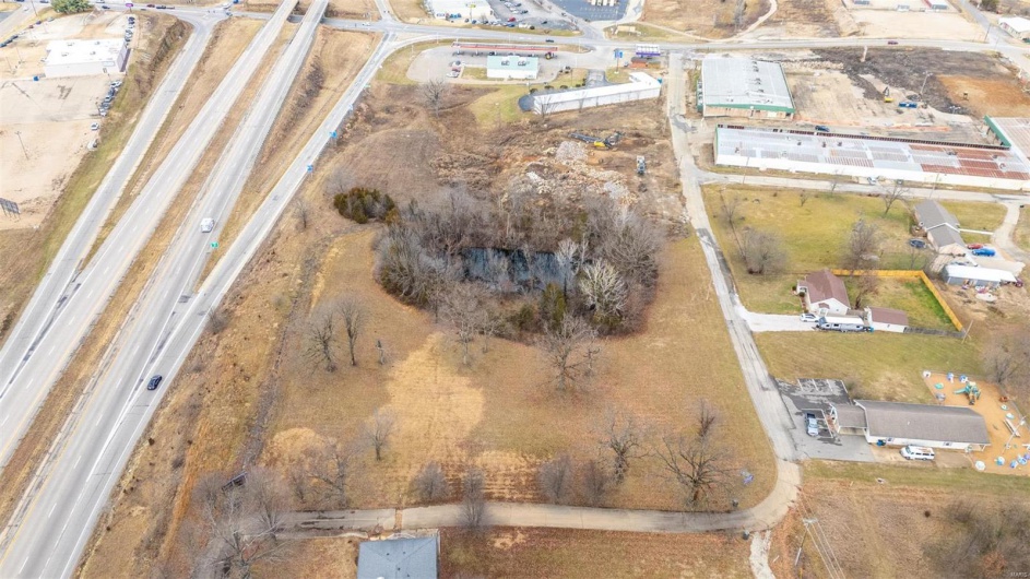 2 Pointview Drive, Bonne Terre, Missouri 63628, ,Commercial Sale,For Sale,Pointview,MAR24002537