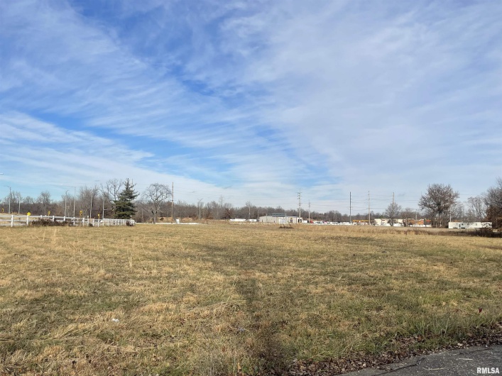 2103 The Hill Avenue, Marion, Illinois 62959, 0 , 0 ,0,Land,For Sale,The Hill,0,RMAEB451930