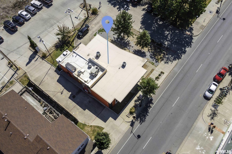 709 ILLINOIS Avenue, Carbondale, Illinois 62901, 0 , 0 ,0,Commercial Sale,For Sale,ILLINOIS,0,RMAQC4249668