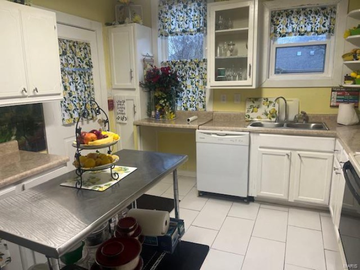 506 Main Street, Charleston, Missouri 63834, ,Commercial Sale,For Sale,Main,MAR24005986