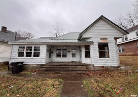 406 UNIVERSITY Avenue, Carbondale, Illinois 62901, 0 , 0 ,0,Residential Income,For Sale,UNIVERSITY,0,RMAEB452098