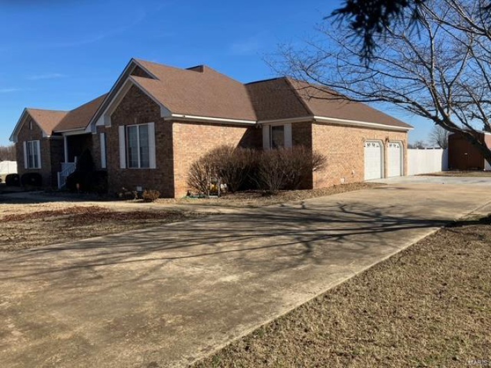 1302 Stokelan Dr, Malden, Missouri 63863, 3 Bedrooms Bedrooms, 6 Rooms Rooms,2 BathroomsBathrooms,Residential,For Sale,Stokelan Dr,MAR24007209