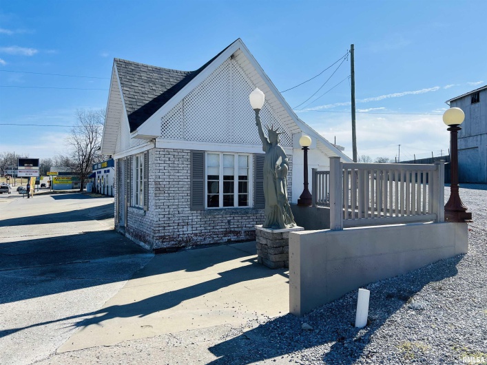 149 VIENNA Street, Anna, Illinois 62906-0000, 0 , 0 ,0,Commercial Sale,For Sale,VIENNA,0,RMAEB452179