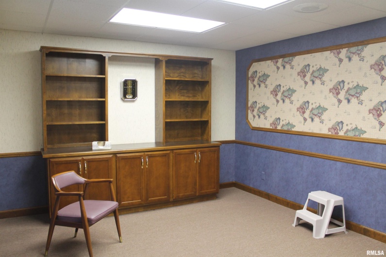 1001 MAIN Street, Carbondale, Illinois 62901, 0 , 0 ,0,Commercial Sale,For Sale,MAIN,0,RMAEB452360