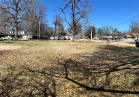 107 Everett, Kennett, Missouri 63857, ,Land,For Sale,Everett,MAR24011246
