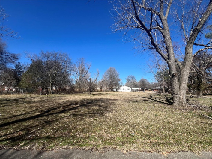 0 James and Baldwin, Kennett, Missouri 63857, ,Land,For Sale,James and Baldwin,MAR24011189