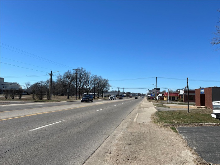 1332 First Street, Kennett, Missouri 63857, ,Commercial Sale,For Sale,First Street,MAR24011727