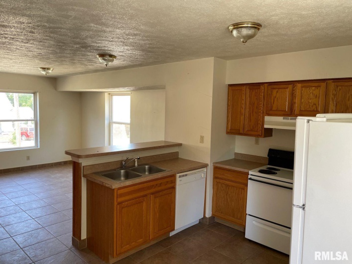 710 COLLEGE Street, Carbondale, Illinois 62901, 0 , 0 ,0,Residential Income,For Sale,COLLEGE,0,RMAEB452443