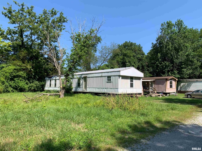 5281-5287 COUNTRY CLUB Road, Murphysboro, Illinois 62966, 0 , 0 ,0,Residential Income,For Sale,COUNTRY CLUB,0,RMAEB445821