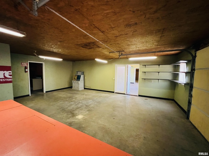 8890 US Hwy 45 N Highway, Eldorado, Illinois 62930, 0 , 0 ,0,Commercial Sale,For Sale,US Hwy 45 N,0,RMAEB452642