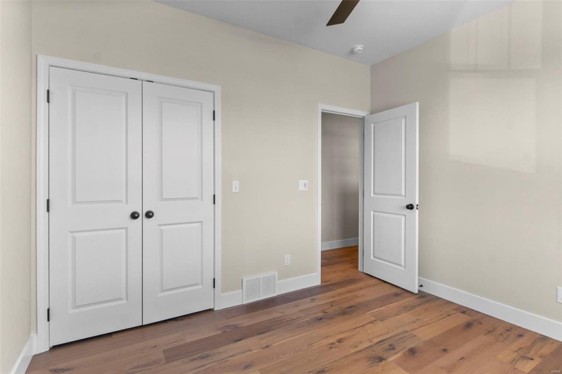 2640 Walden Boulevard, Cape Girardeau, Missouri 63701, 3 Bedrooms Bedrooms, 9 Rooms Rooms,2 BathroomsBathrooms,Residential,For Sale,Walden,MAR24024580