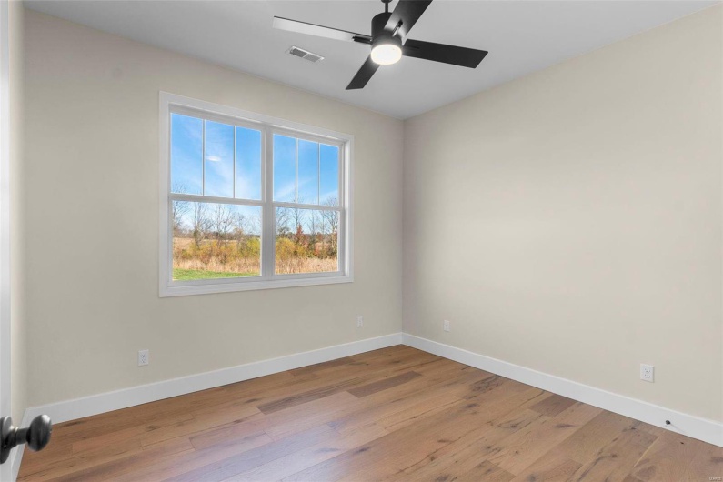 2640 Walden Boulevard, Cape Girardeau, Missouri 63701, 3 Bedrooms Bedrooms, 9 Rooms Rooms,2 BathroomsBathrooms,Residential,For Sale,Walden,MAR24024580