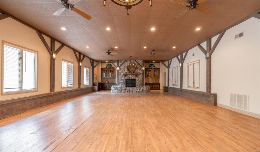 120 Assembly Ln., Arcadia, Missouri 63621, ,Commercial Sale,For Sale,Assembly Ln.,MAR24024310
