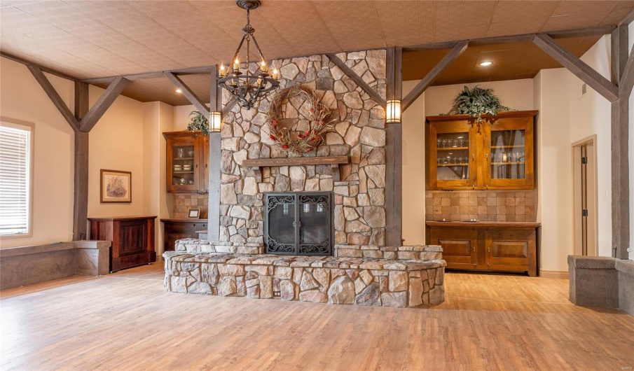 120 Assembly Ln., Arcadia, Missouri 63621, ,Commercial Sale,For Sale,Assembly Ln.,MAR24024310