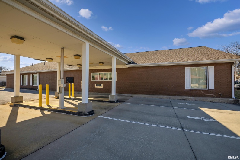 601 MAIN Street, Carbondale, Illinois 62901, 0 , 0 ,0,Commercial Sale,For Sale,MAIN,0,RMAEB452884
