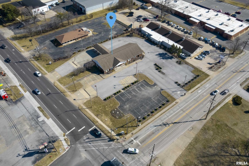 601 MAIN Street, Carbondale, Illinois 62901, 0 , 0 ,0,Commercial Sale,For Sale,MAIN,0,RMAEB452884