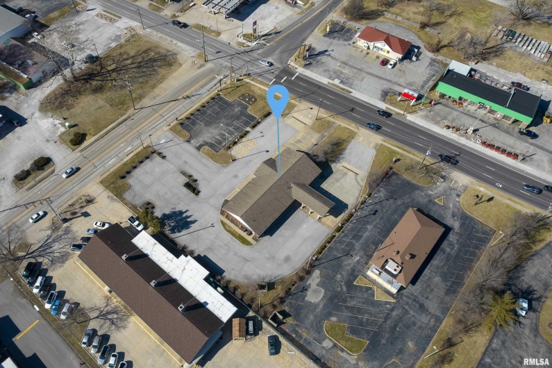 601 MAIN Street, Carbondale, Illinois 62901, 0 , 0 ,0,Commercial Sale,For Sale,MAIN,0,RMAEB452884