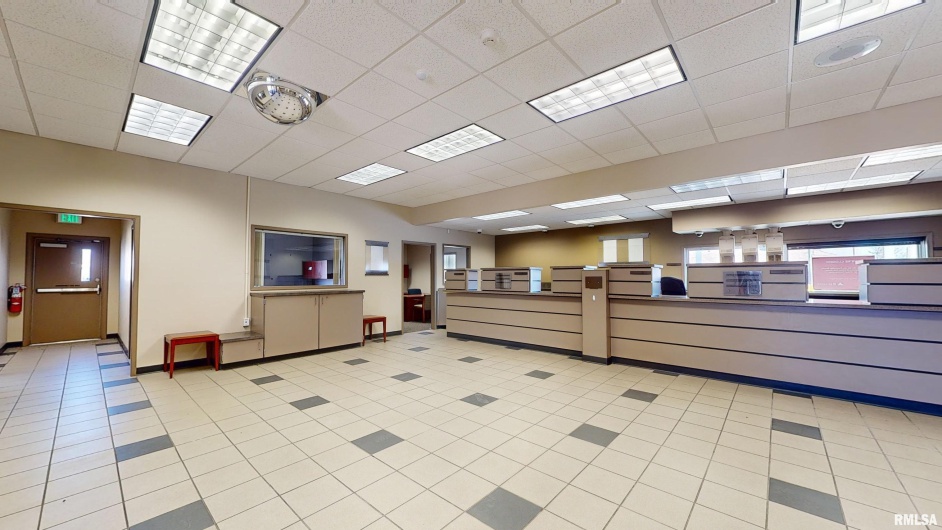 601 MAIN Street, Carbondale, Illinois 62901, 0 , 0 ,0,Commercial Sale,For Sale,MAIN,0,RMAEB452884