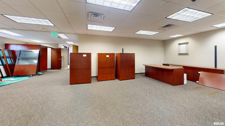 601 MAIN Street, Carbondale, Illinois 62901, 0 , 0 ,0,Commercial Sale,For Sale,MAIN,0,RMAEB452884