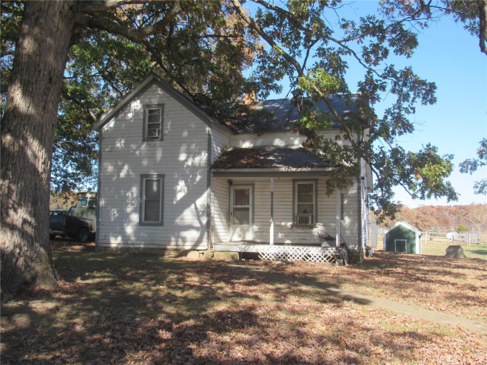 1741 Liberty Street, Farmington, Missouri 63640, 3 Bedrooms Bedrooms, 8 Rooms Rooms,1 BathroomBathrooms,Farm,For Sale,Liberty,MAR23065245