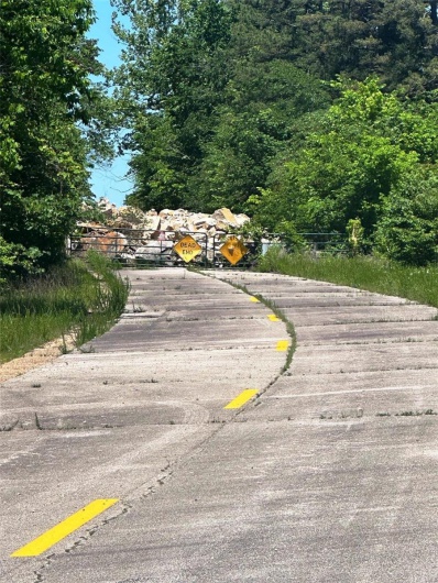 Dead end of road.  Property goes past this.