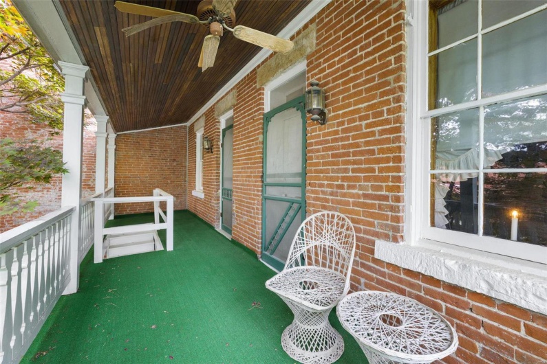 146 3rd Street, Ste Genevieve, Missouri 63670, ,Commercial Sale,For Sale,3rd,MAR24032215