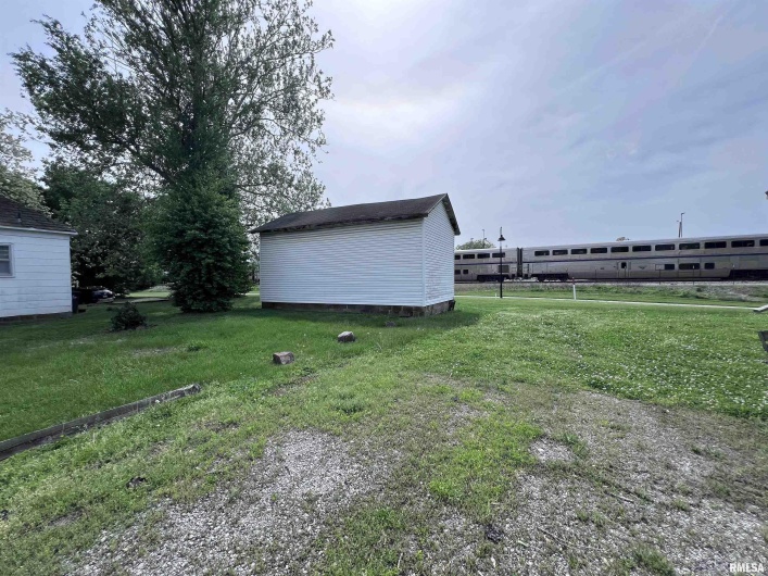 408 WASHINGTON Street, Carbondale, Illinois 62901, 0 , 0 ,0,Residential Income,For Sale,WASHINGTON,0,RMAEB453519
