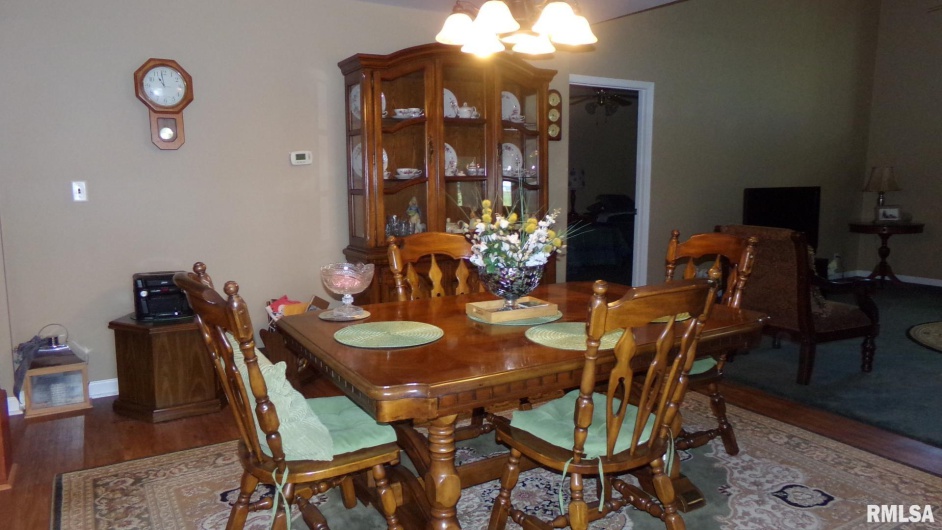 805 RACE Street, Ridgway, Illinois 62979, 3 Bedrooms Bedrooms, 0 ,2 BathroomsBathrooms,Residential,For Sale,RACE,0,RMAEB450529