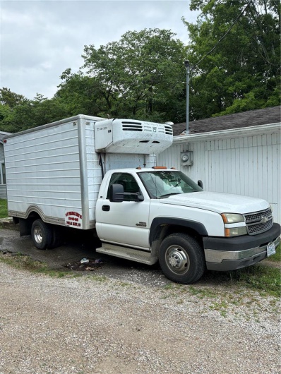420 Short Oak, Poplar Bluff, Missouri 63901, ,Commercial Sale,For Sale,Short Oak,MAR24036829