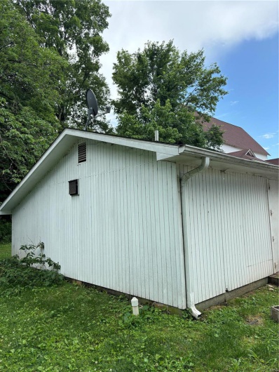 420 Short Oak, Poplar Bluff, Missouri 63901, ,Commercial Sale,For Sale,Short Oak,MAR24036829