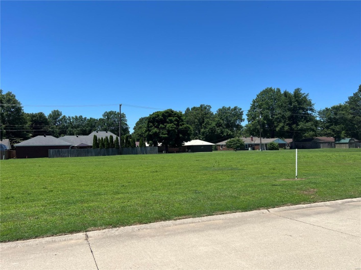 14 Laurelwood Drive, Kennett, Missouri 63857, ,Land,For Sale,Laurelwood,MAR24038025