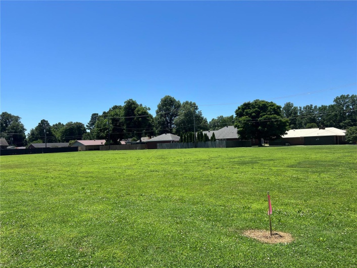 13 Laurelwood Drive, Kennett, Missouri 63857, ,Land,For Sale,Laurelwood,MAR24038021