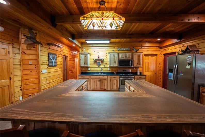 730 PCR 848, Perryville, Missouri 63775, 6 Bedrooms Bedrooms, 11 Rooms Rooms,4 BathroomsBathrooms,Farm,For Sale,PCR 848,MAR24039114