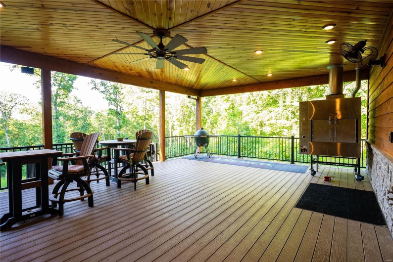 730 PCR 848, Perryville, Missouri 63775, 6 Bedrooms Bedrooms, 11 Rooms Rooms,4 BathroomsBathrooms,Farm,For Sale,PCR 848,MAR24039114