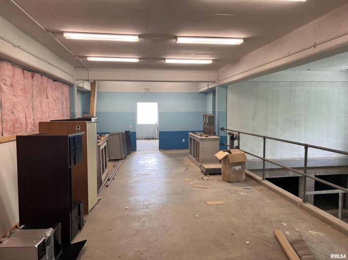 1051 WALL Street, Carbondale, Illinois 62901, 0 , 0 ,0,Commercial Sale,For Sale,WALL,0,RMAEB453994