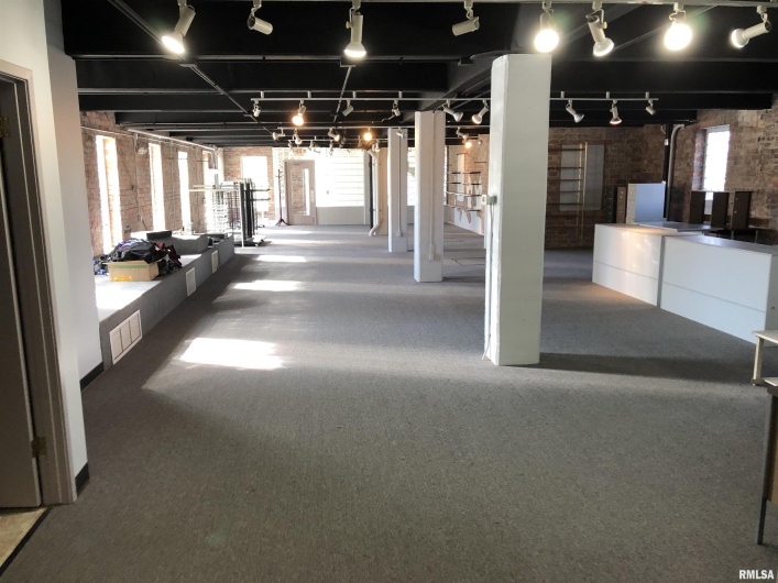 1051 WALL Street, Carbondale, Illinois 62901, 0 , 0 ,0,Commercial Sale,For Sale,WALL,0,RMAEB453994