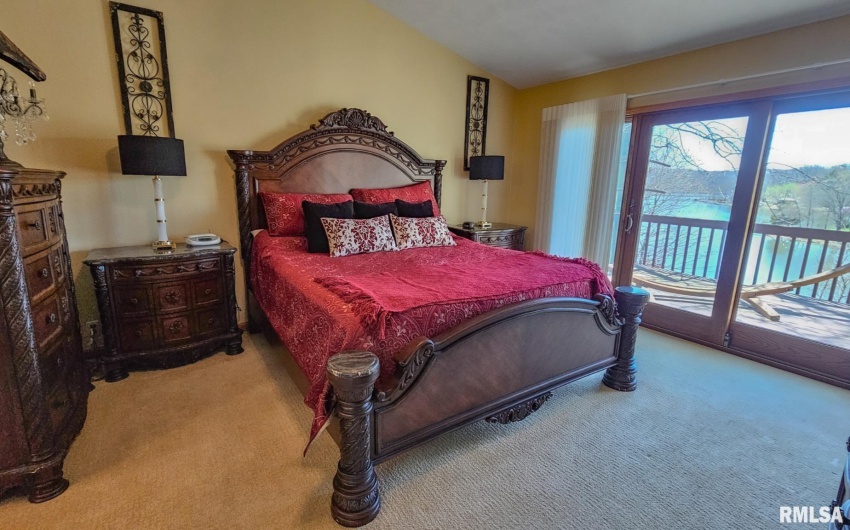 1065 LAKESHORE Drive South, Goreville, Illinois 62939, 3 Bedrooms Bedrooms, 0 ,3 BathroomsBathrooms,Residential,For Sale,LAKESHORE,0,RMAEB452938