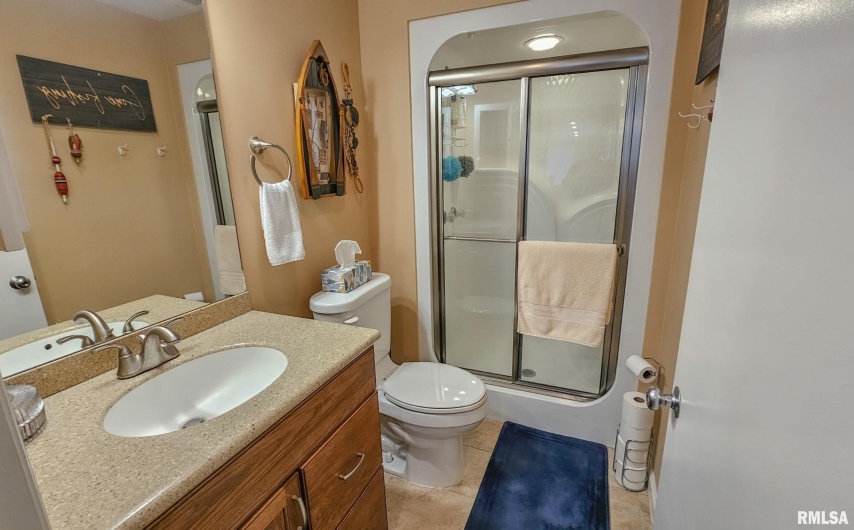 1065 LAKESHORE Drive South, Goreville, Illinois 62939, 3 Bedrooms Bedrooms, 0 ,3 BathroomsBathrooms,Residential,For Sale,LAKESHORE,0,RMAEB452938
