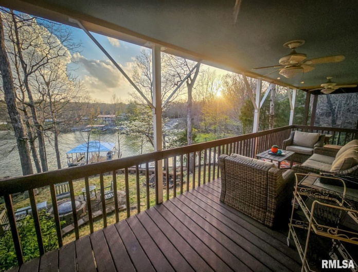 1065 LAKESHORE Drive South, Goreville, Illinois 62939, 3 Bedrooms Bedrooms, 0 ,3 BathroomsBathrooms,Residential,For Sale,LAKESHORE,0,RMAEB452938
