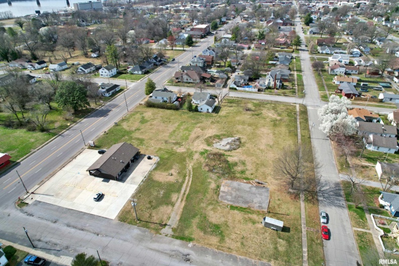 613 5TH Street, Metropolis, Illinois 62960, 0 , 0 ,0,Commercial Sale,For Sale,5TH,0,RMAEB453904