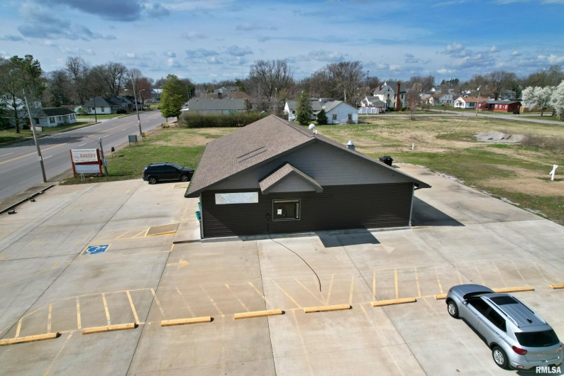 613 5TH Street, Metropolis, Illinois 62960, 0 , 0 ,0,Commercial Sale,For Sale,5TH,0,RMAEB453904