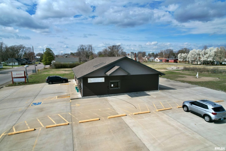 613 5TH Street, Metropolis, Illinois 62960, 0 , 0 ,0,Commercial Sale,For Sale,5TH,0,RMAEB453904