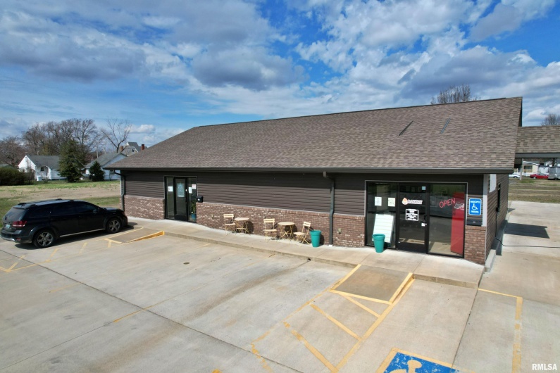 613 5TH Street, Metropolis, Illinois 62960, 0 , 0 ,0,Commercial Sale,For Sale,5TH,0,RMAEB453904