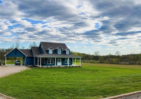 5246 County Road 280, Puxico, Missouri 63960, 5 Bedrooms Bedrooms, 12 Rooms Rooms,3 BathroomsBathrooms,Farm,For Sale,County Road 280,MAR24019337