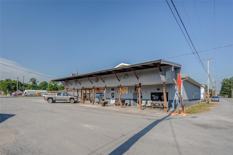 115 3rd Street, Coulterville, Illinois 62237, ,Commercial Sale,For Sale,3rd,MAR24038338