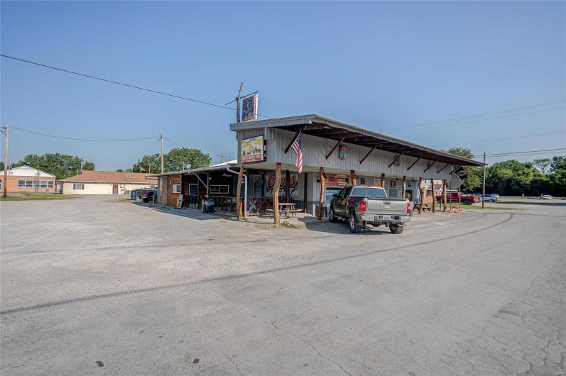 115 3rd Street, Coulterville, Illinois 62237, ,Commercial Sale,For Sale,3rd,MAR24038338