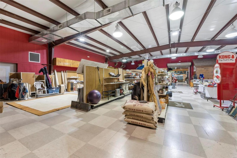 1014 Linn Street, Sikeston, Missouri 63801, ,Commercial Sale,For Sale,Linn,MAR24039645