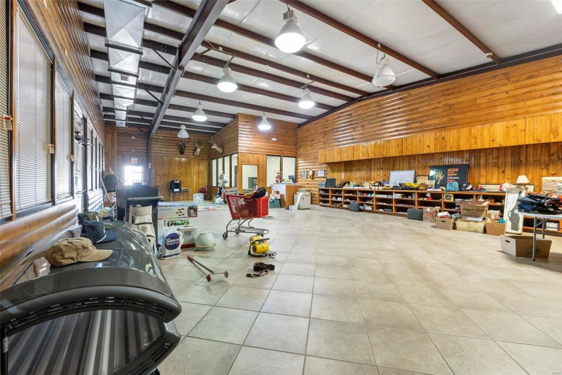 1014 Linn Street, Sikeston, Missouri 63801, ,Commercial Sale,For Sale,Linn,MAR24039645